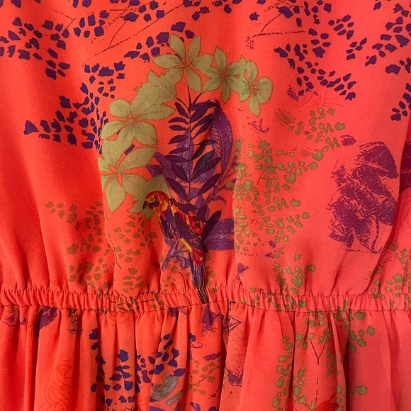 Vibrant Floral Sleeveless Dress - Picture 3 of 5